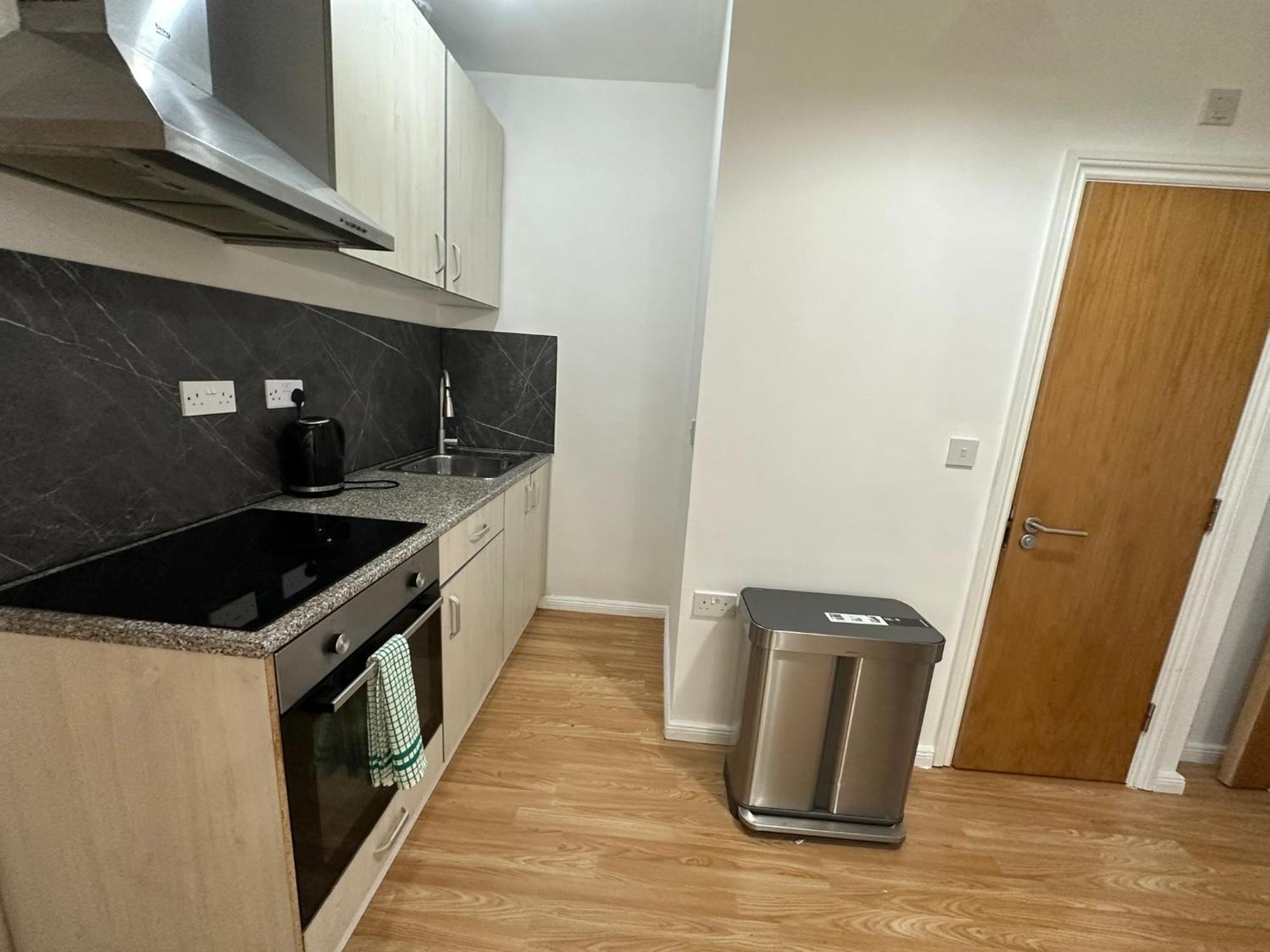 North London A Spacious 7 Bedroom House Accommodating Up To 18 People Complete With Own Gym And Table Tennis Dış mekan fotoğraf