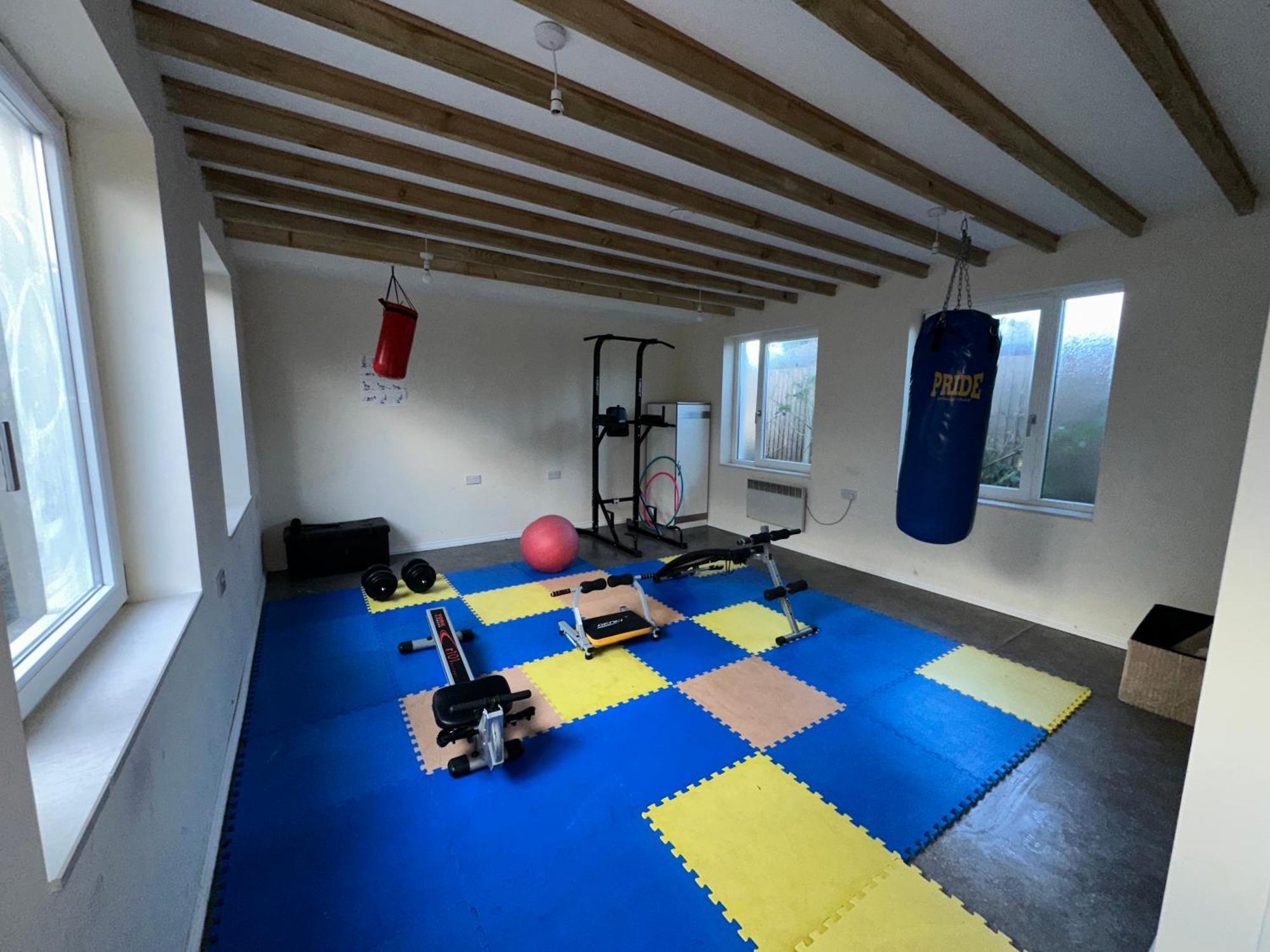 North London A Spacious 7 Bedroom House Accommodating Up To 18 People Complete With Own Gym And Table Tennis Dış mekan fotoğraf