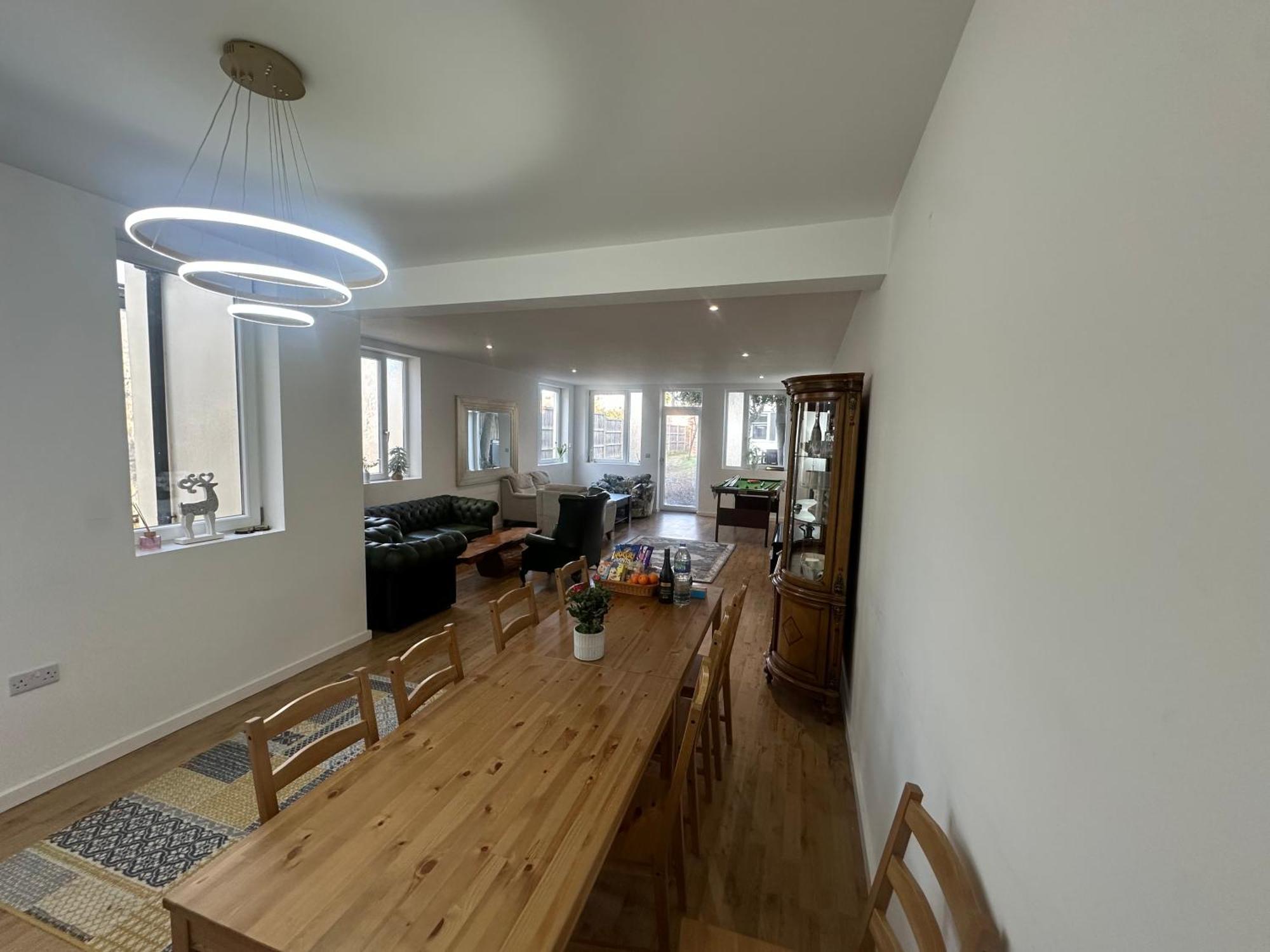 North London A Spacious 7 Bedroom House Accommodating Up To 18 People Complete With Own Gym And Table Tennis Dış mekan fotoğraf