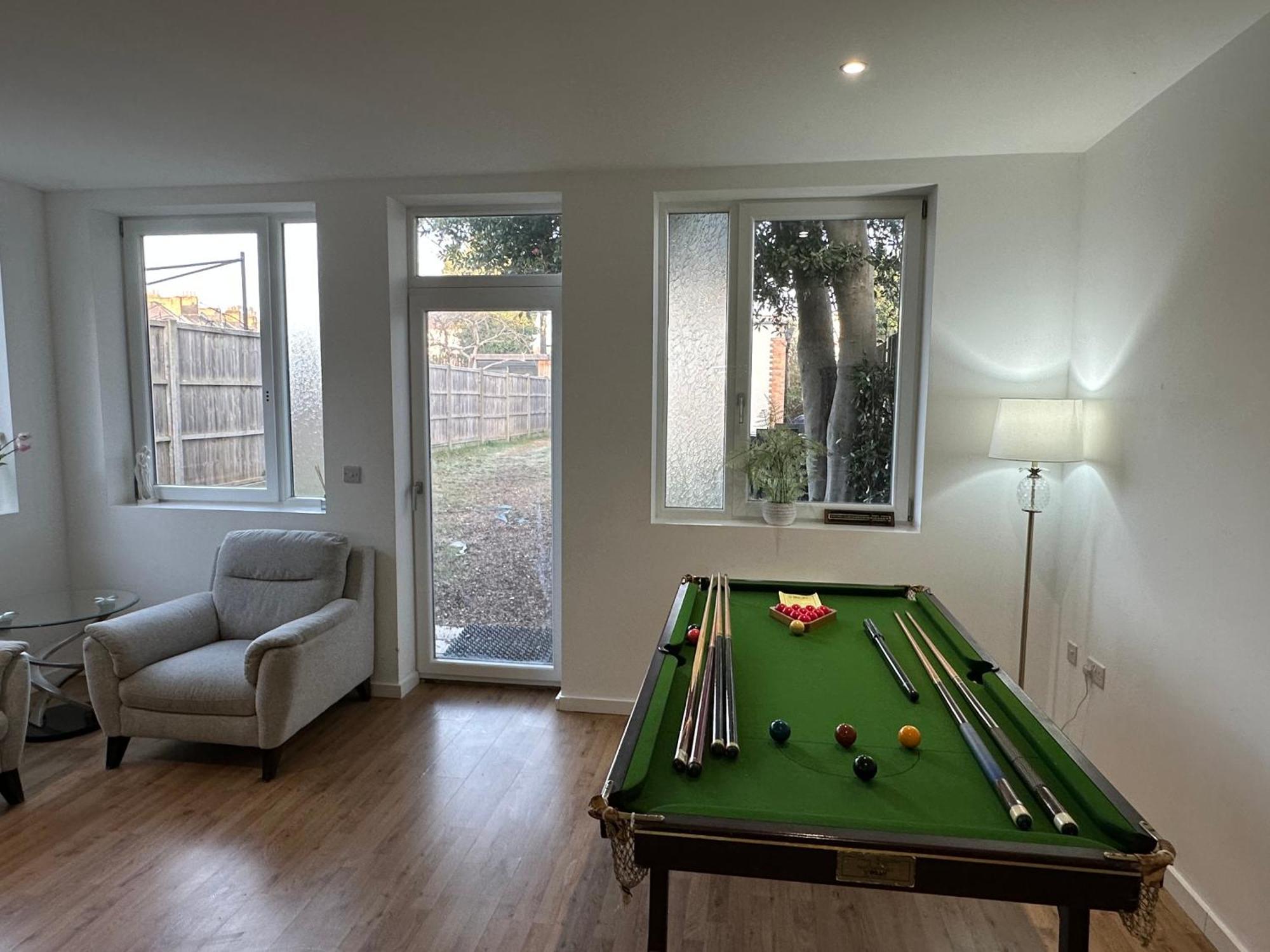 North London A Spacious 7 Bedroom House Accommodating Up To 18 People Complete With Own Gym And Table Tennis Dış mekan fotoğraf